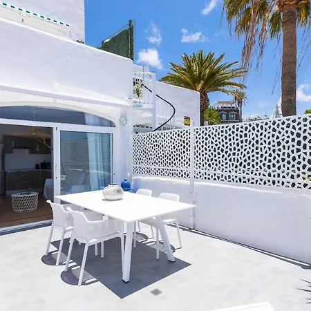 The White House In Costa Adeje *