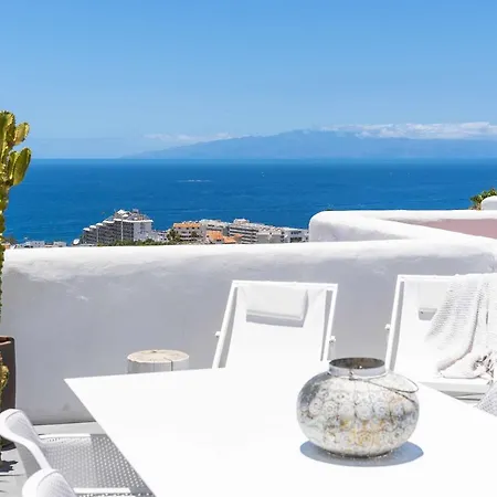 The White House In Costa Adeje Apartment *