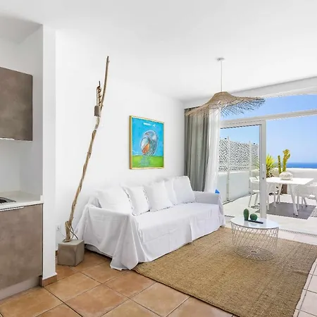 Apartment The White House In Costa Adeje